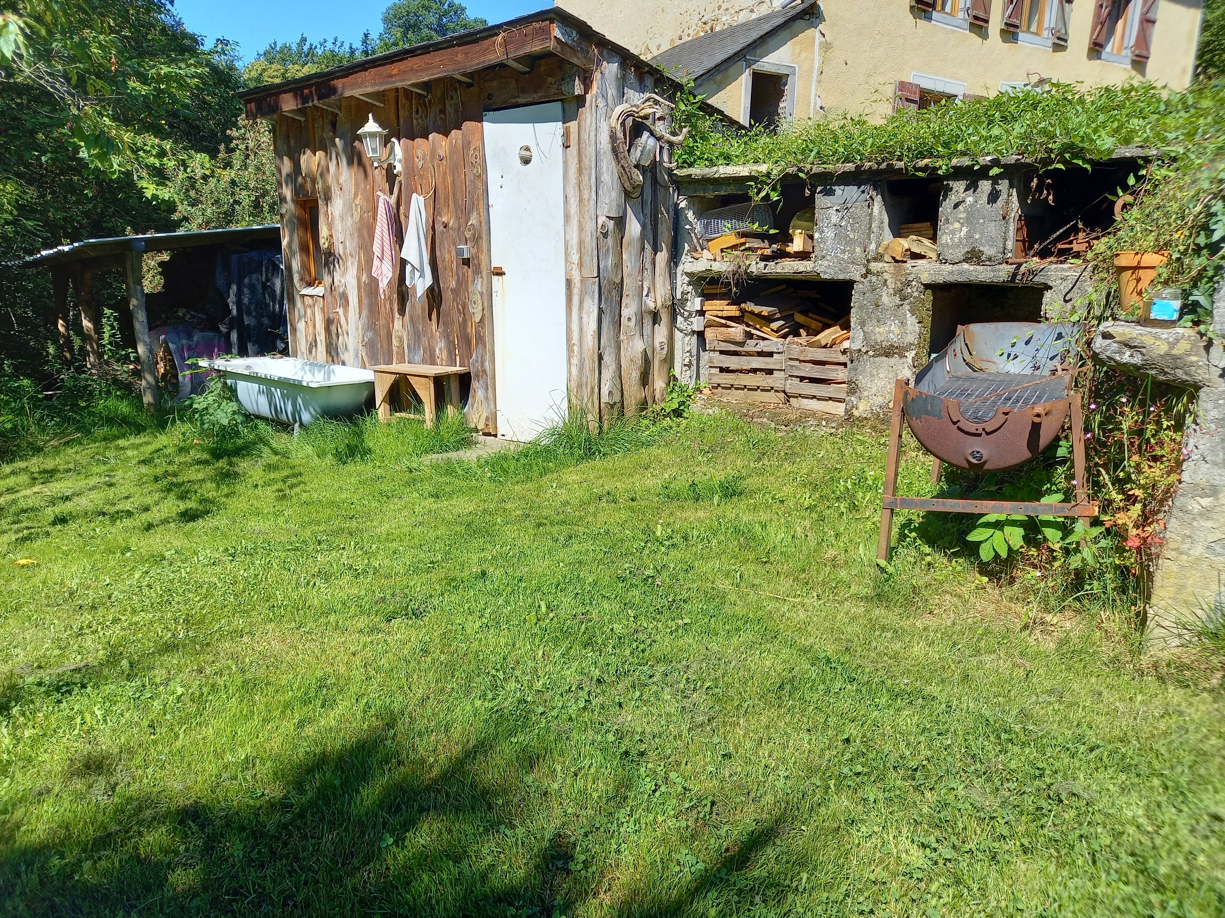 Sauna et douche extérieure